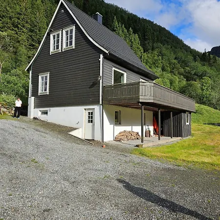 Holiday home Herfindalsvegen Sydalen